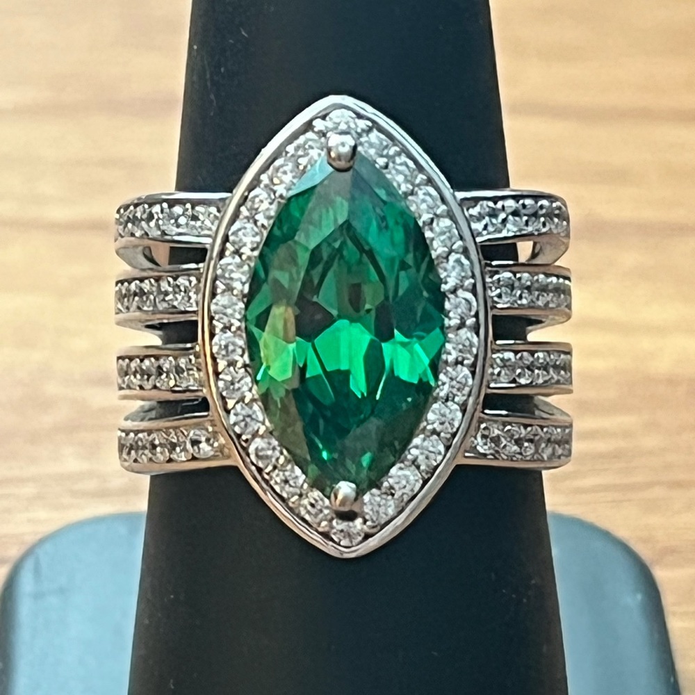925 Ring